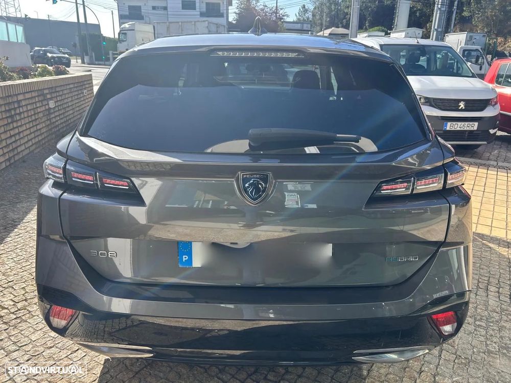 Peugeot 308 SW 1.6 Hybrid Allure Pack e-EAT8 - 11