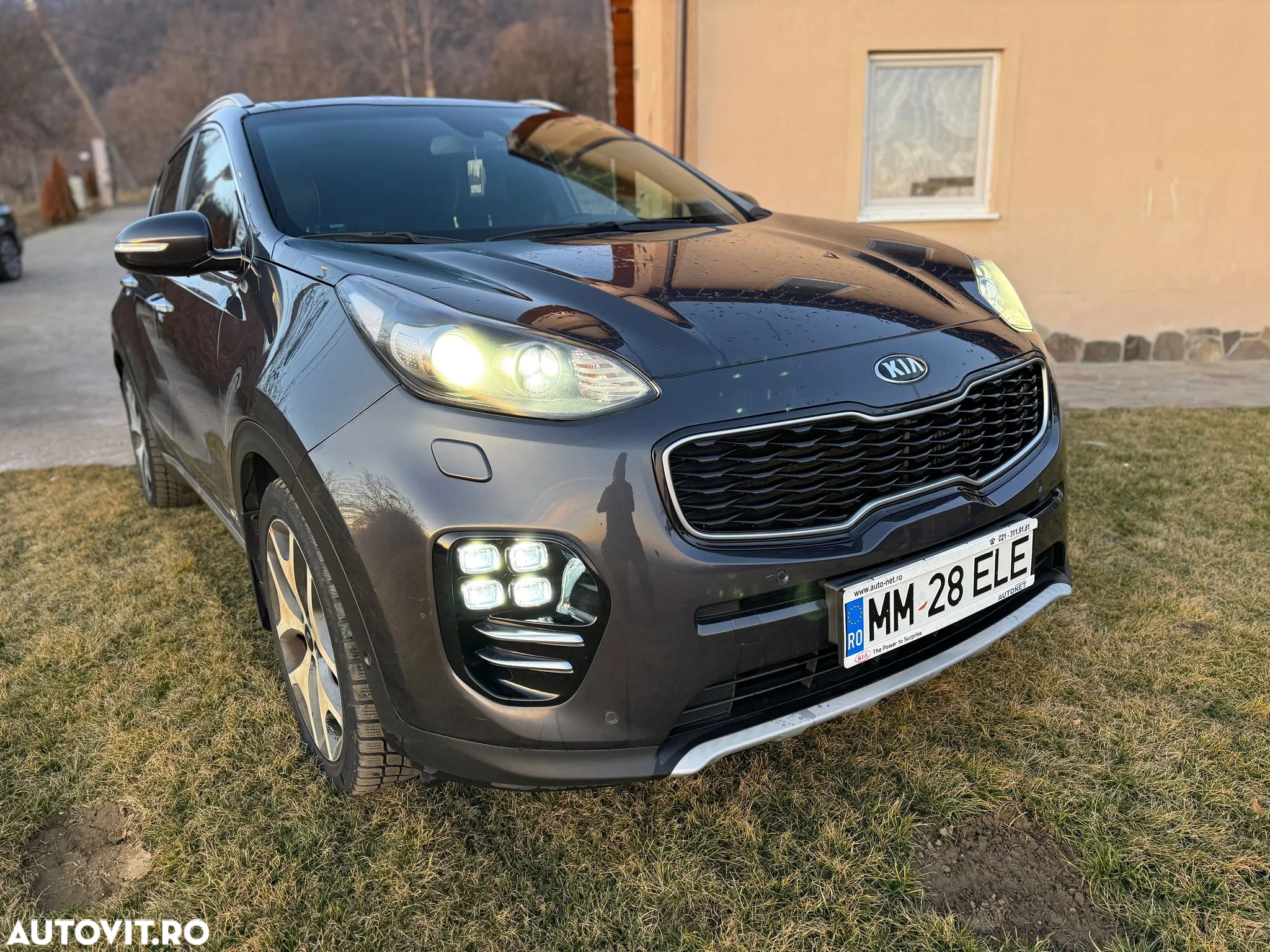 Kia Sportage 2.0 DSL 8AT HP 4x4 GT Line - 13