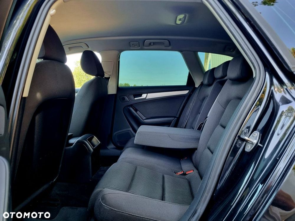 Audi A4 Avant 2.0 TFSI Attraction - 10