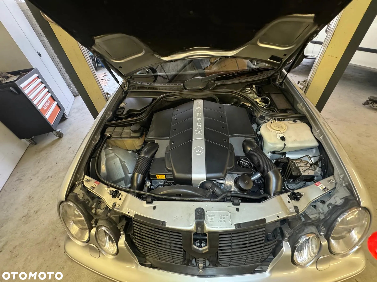 Mercedes-Benz CLK 430 - 21