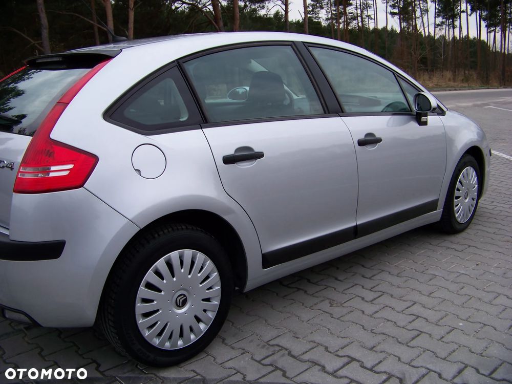 Citroën C4 1.6 VTi Impress - 11