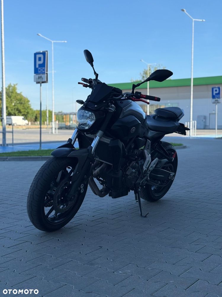Yamaha MT - 2