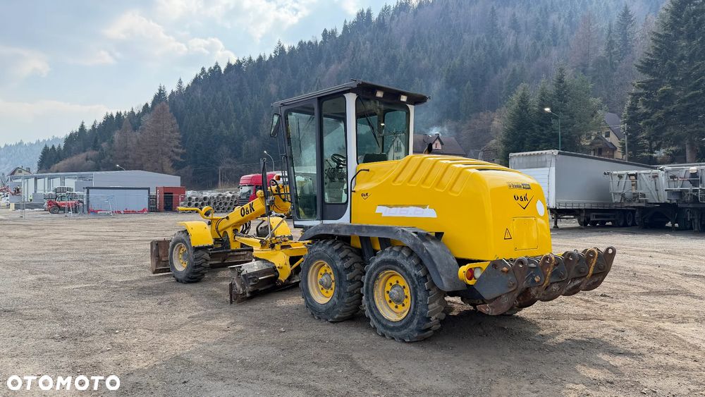 New Holland F106.6 - 8