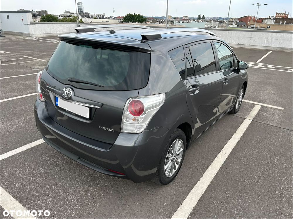 Toyota Verso 1.8 Premium MS 7os EU6 - 4