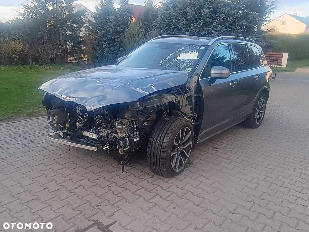 Volvo XC 90 T5 AWD Momentum 7os - 7