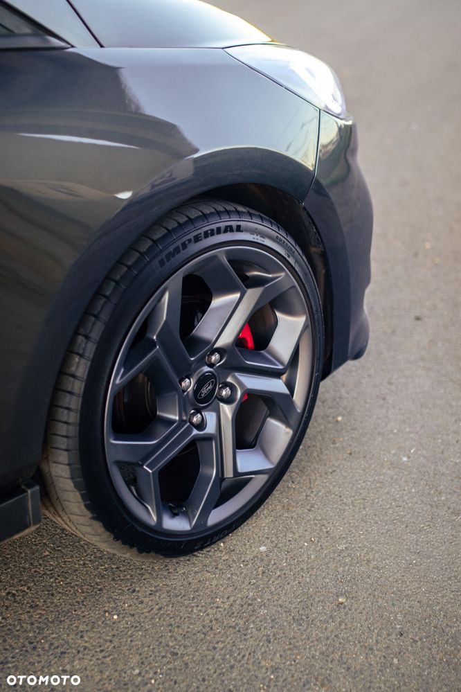 Ford Fiesta - 7