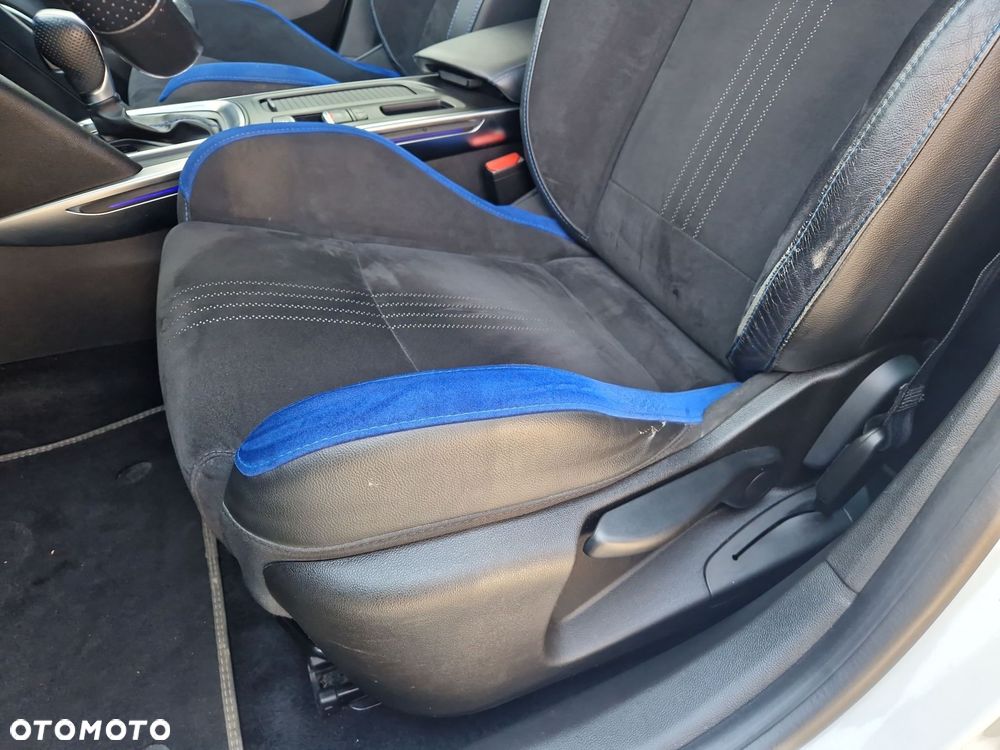 Renault Megane 1.6 dCi GT EDC - 12