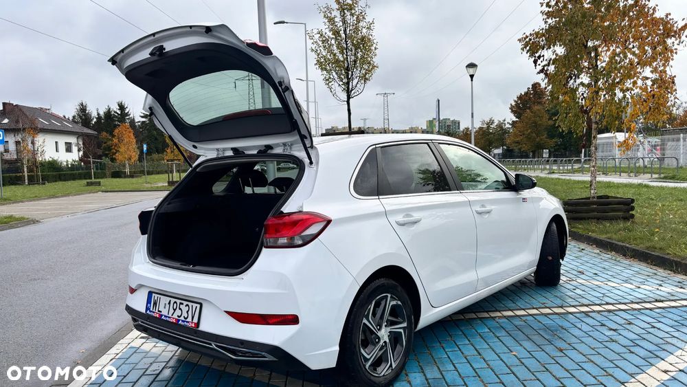 Hyundai i30 1.0 T-GDI Smart - 12