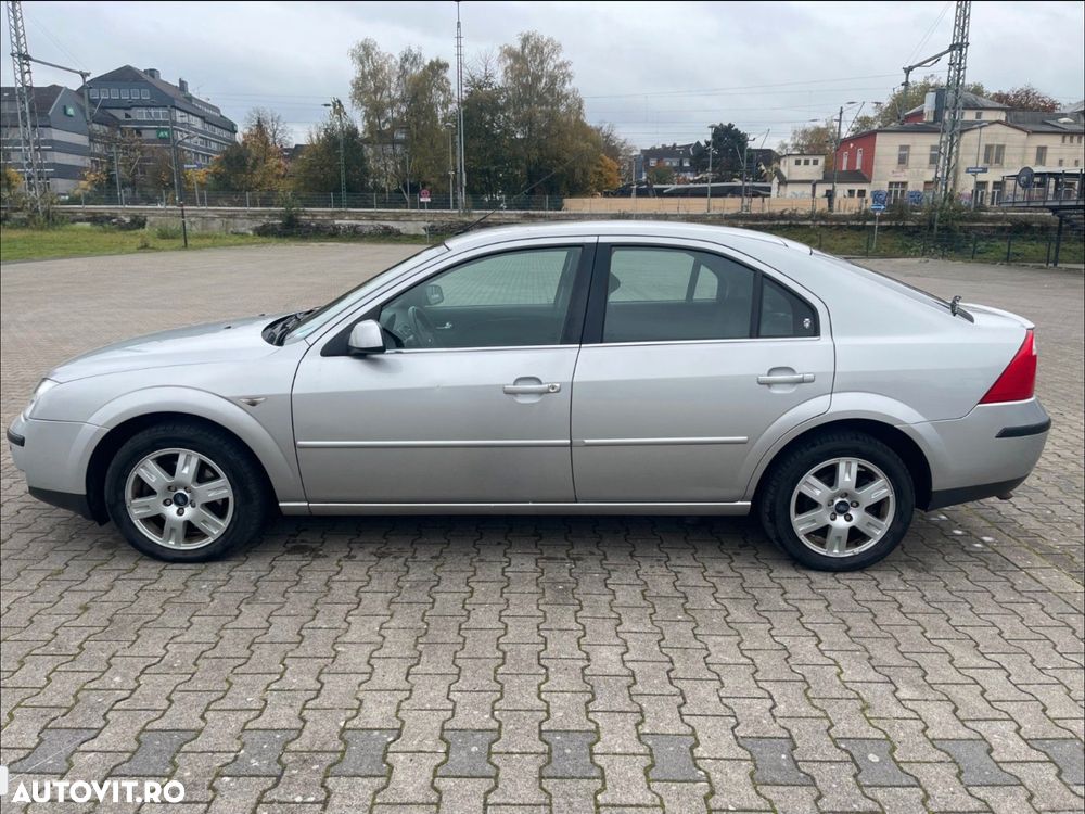 Ford Mondeo - 8