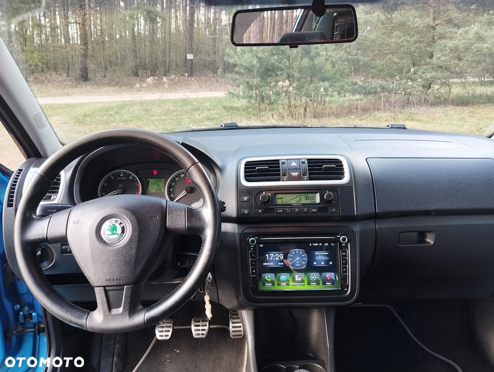 Skoda Roomster 1.6 16V Scout PLUS EDITION - 16