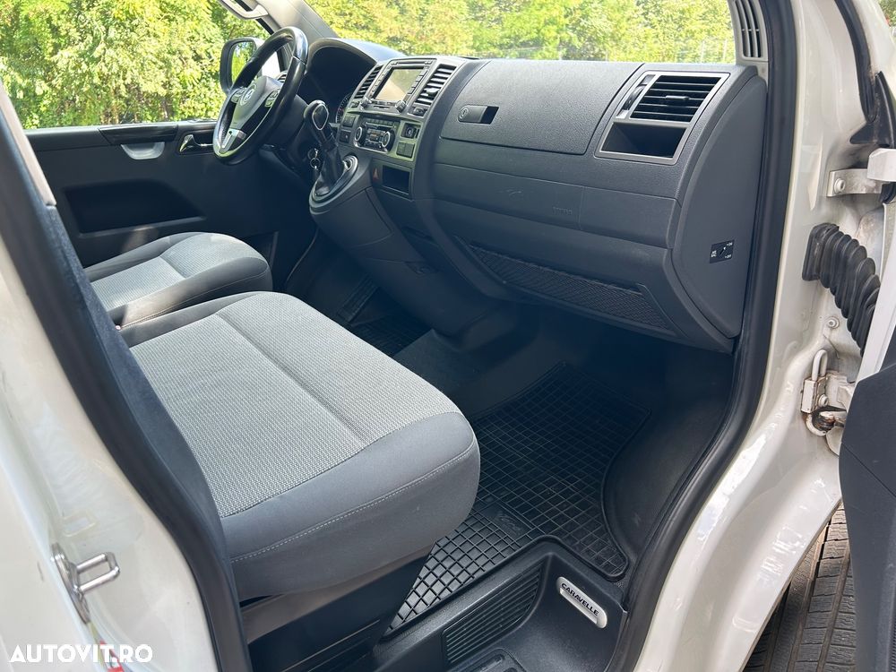 Volkswagen Caravelle - 22