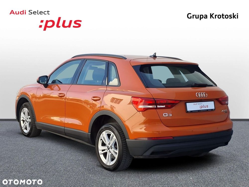 Audi Q3 40 TFSI Quattro S tronic - 4