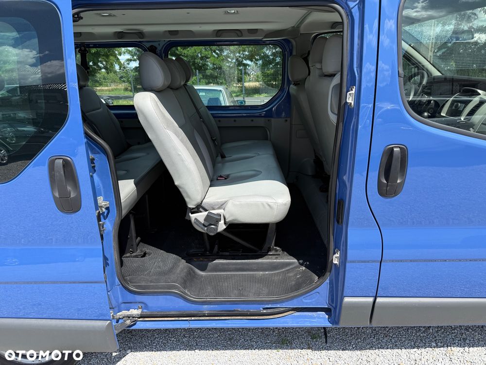 Opel Vivaro - 27
