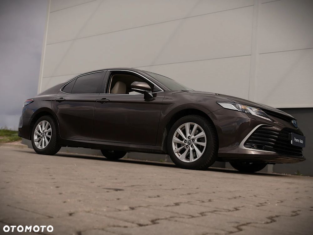 Toyota Camry 2.5 Hybrid Comfort CVT - 38