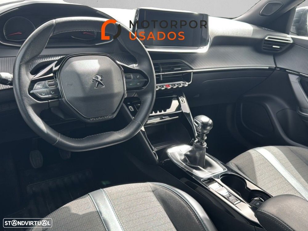 Peugeot 2008 1.2 PureTech Allure - 7