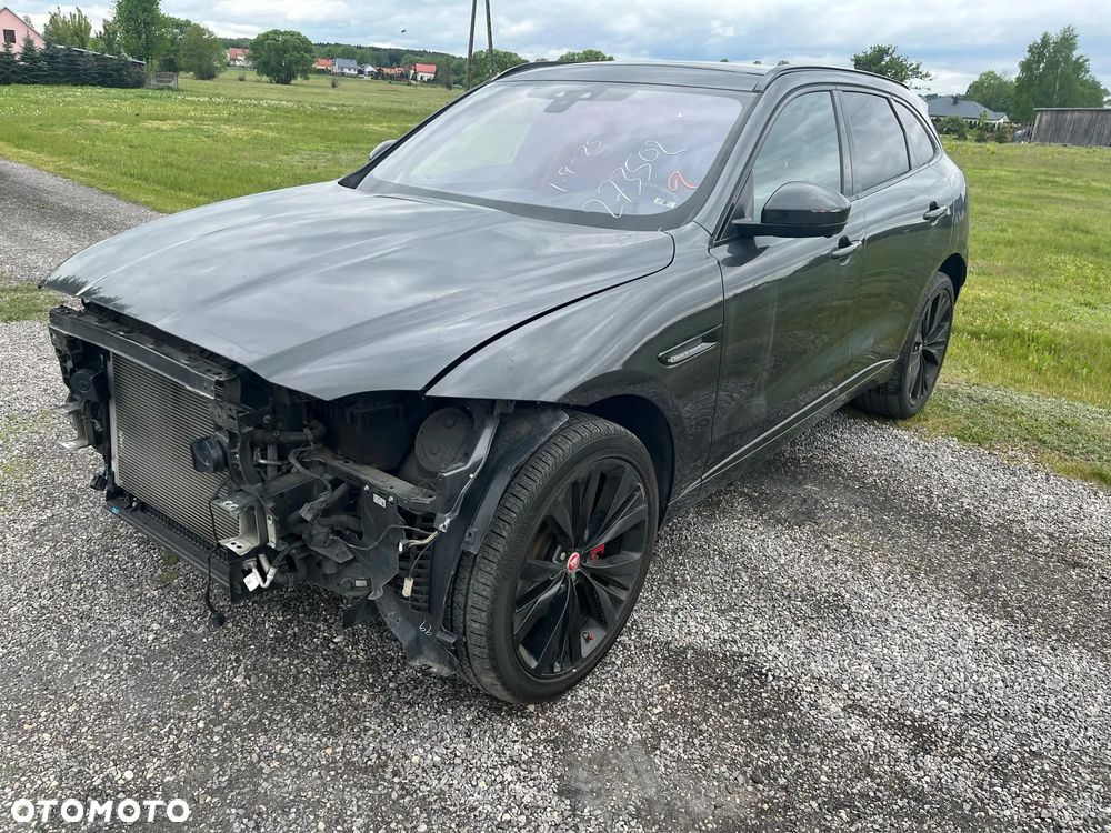 Jaguar F-Pace 3.0 V6 AWD S - 5