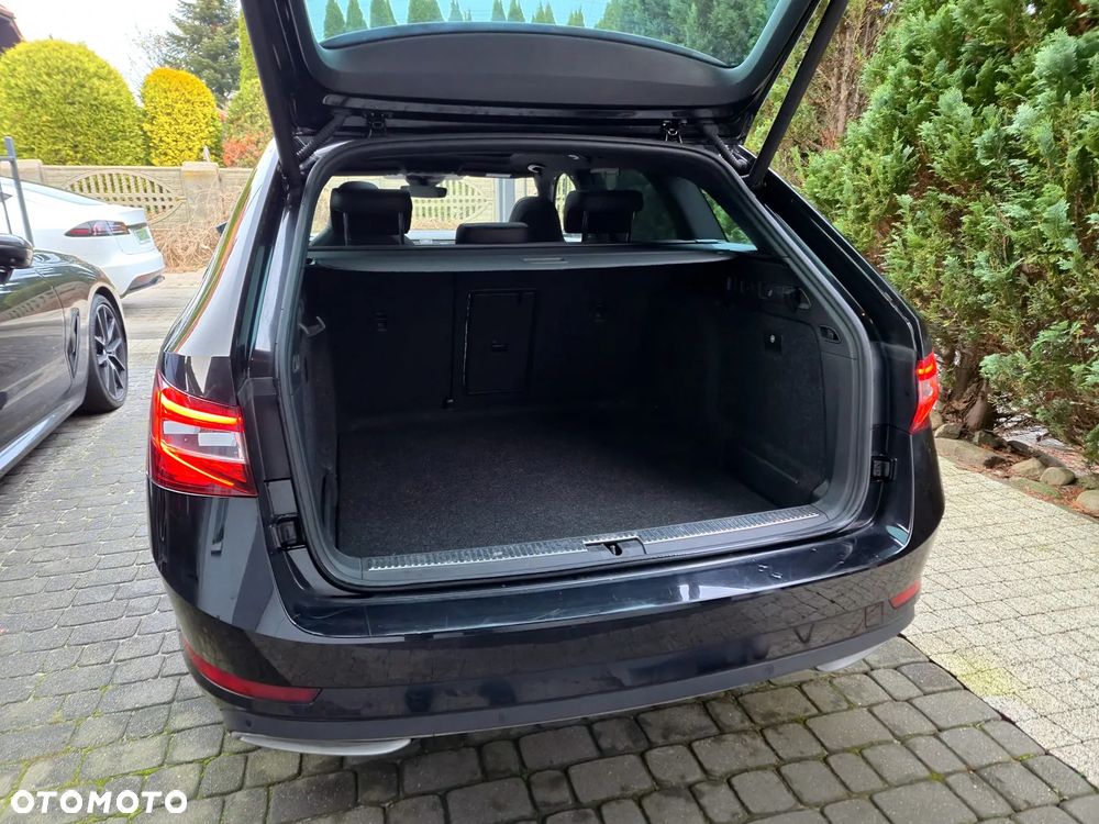 Skoda Superb 2.0 TDI 4x4 Sportline DSG - 12