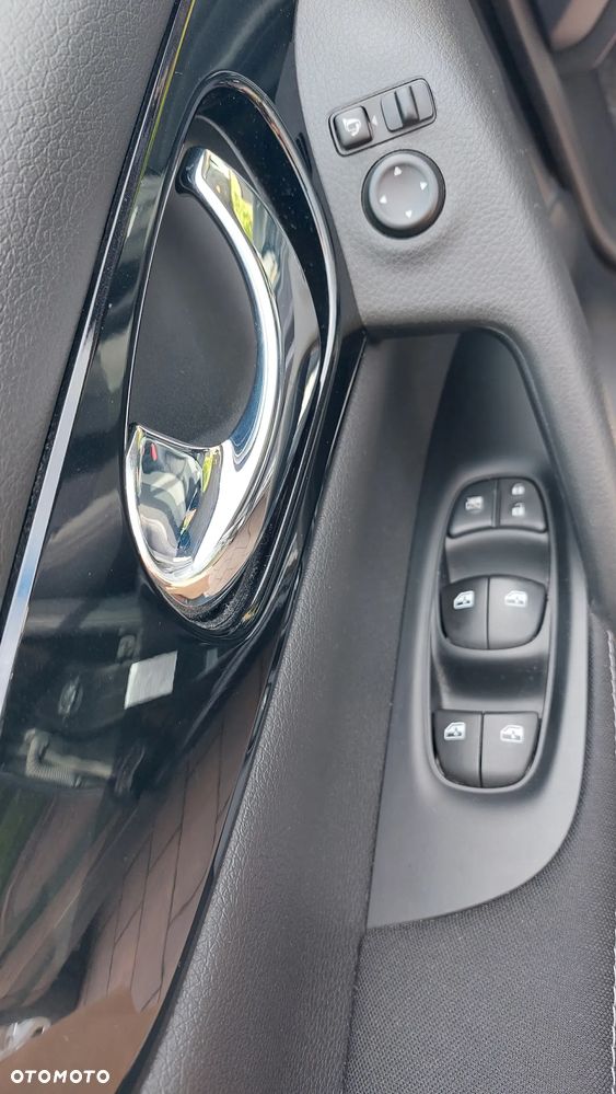Nissan Qashqai 1.2 DIG-T Acenta EU6 - 10