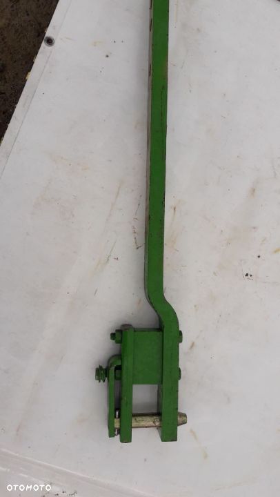 Zaczep polowy John Deere - 2
