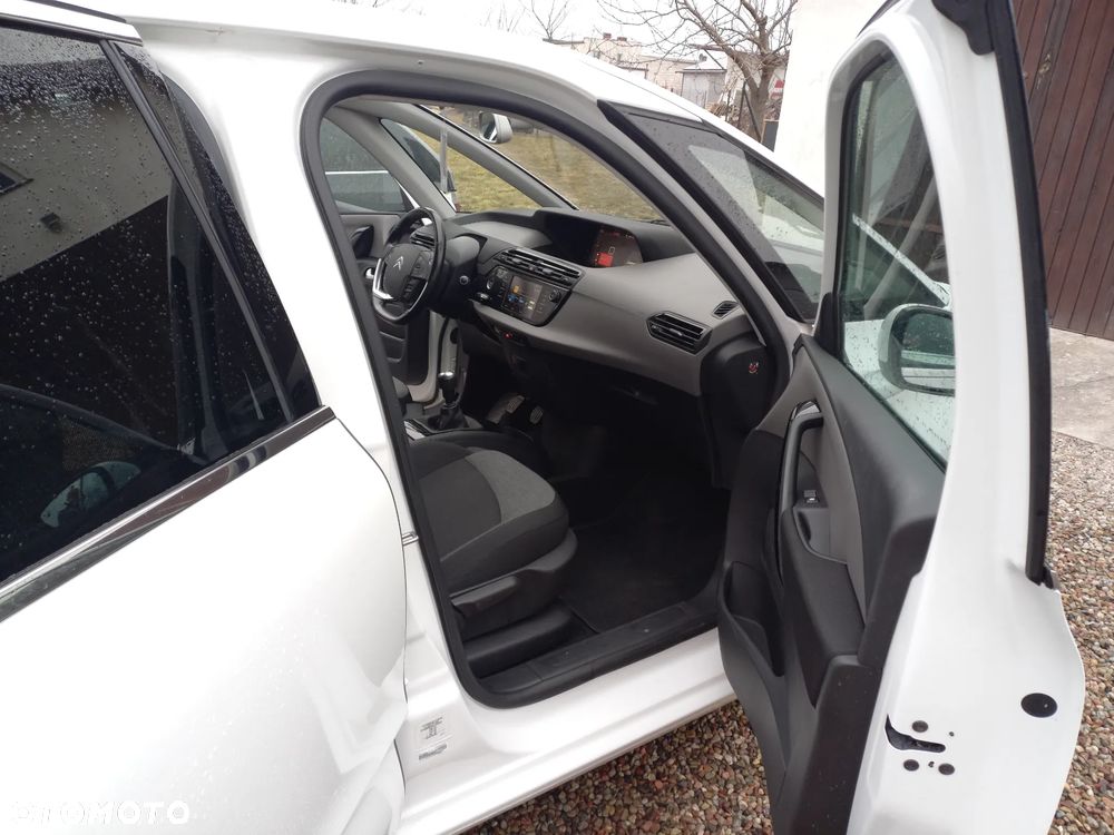 Citroën C4 SpaceTourer PureTech 130 Stop&Start FEEL - 24