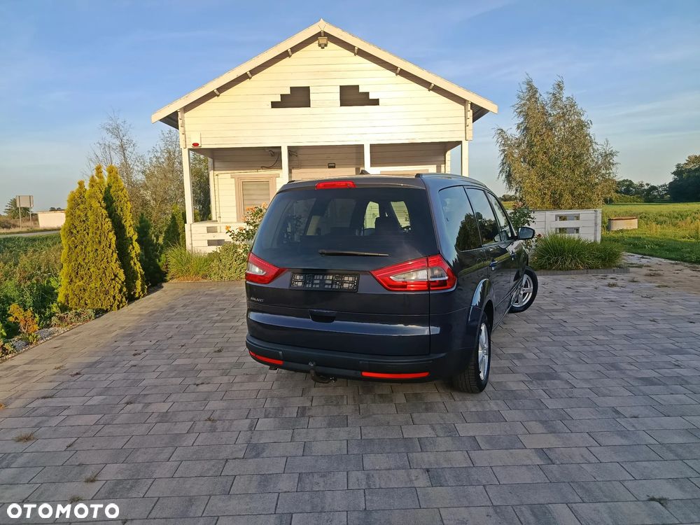 Ford Galaxy 2.0 TDCi Trend - 17