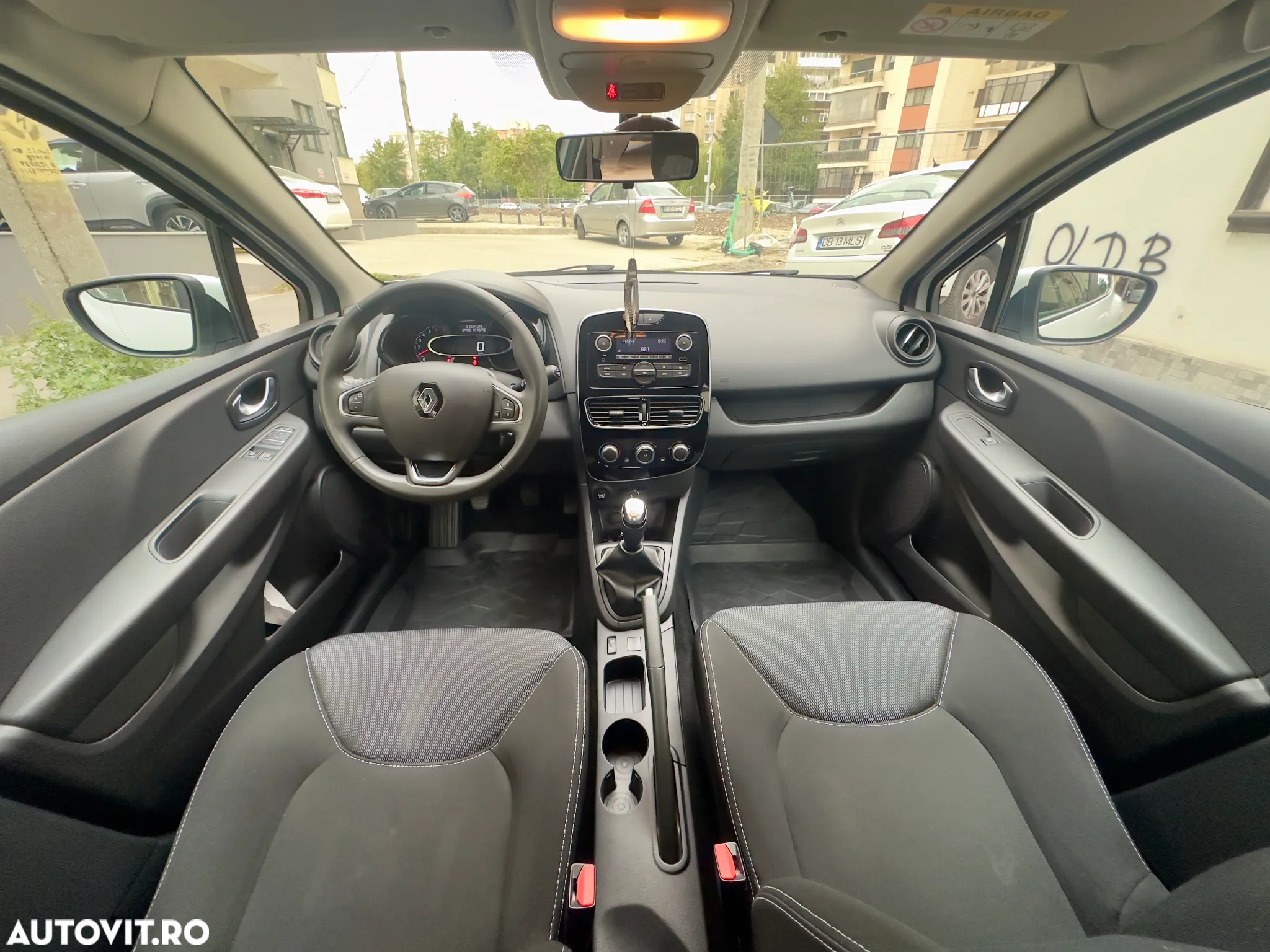 Renault Clio IV TCe Life Evo - 4