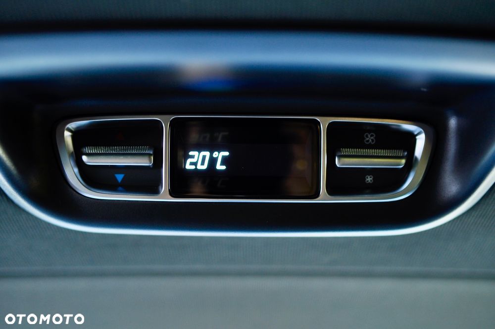 Mercedes-Benz Klasa V 300 d 4-Matic 9G-Tronic (ekstra d³) - 17