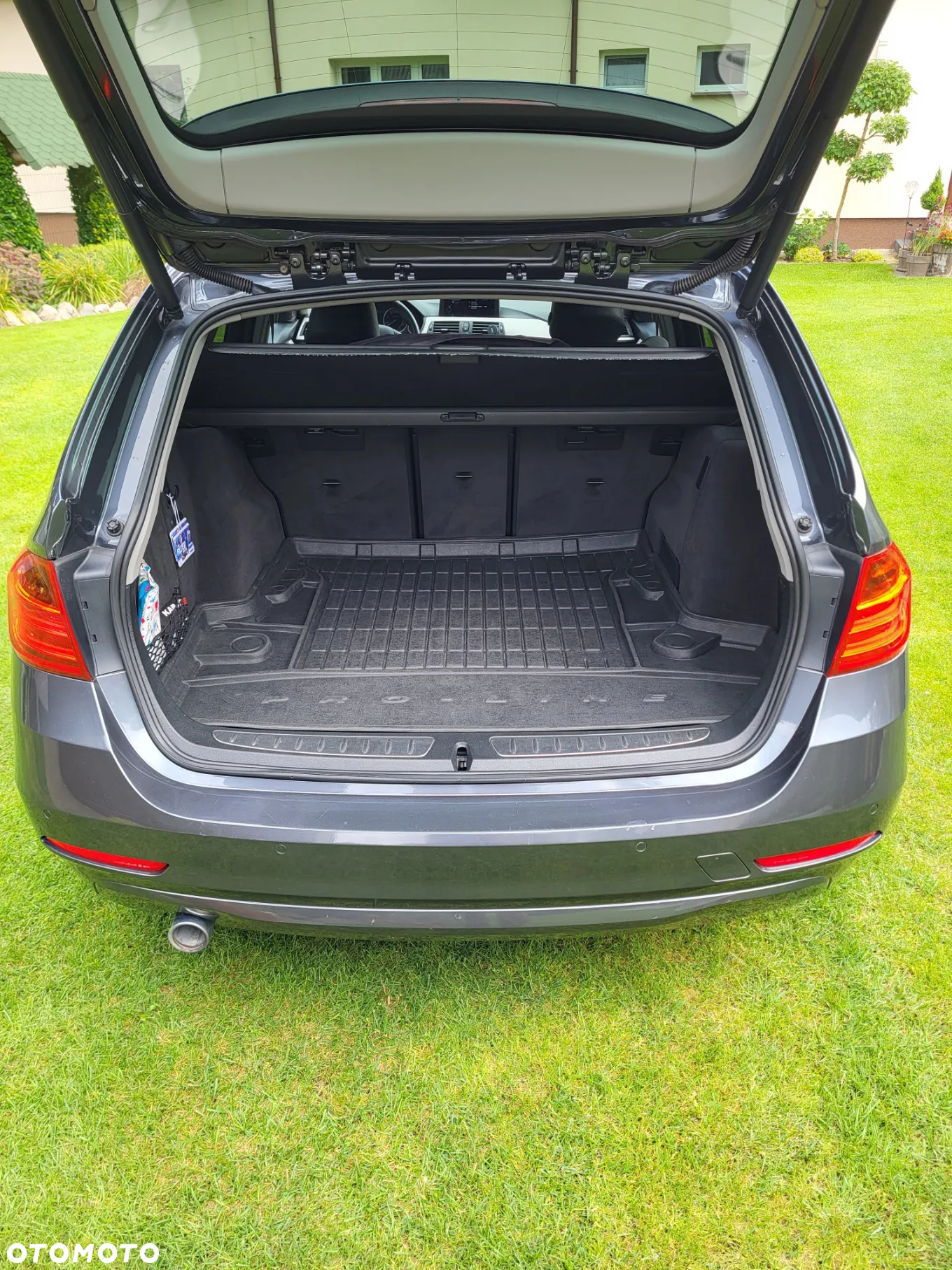 BMW Seria 3 318d Touring - 31