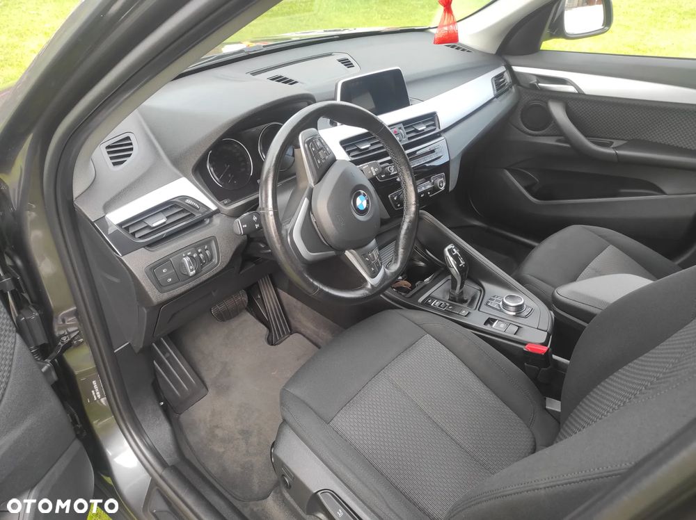 BMW X1 xDrive20i - 9