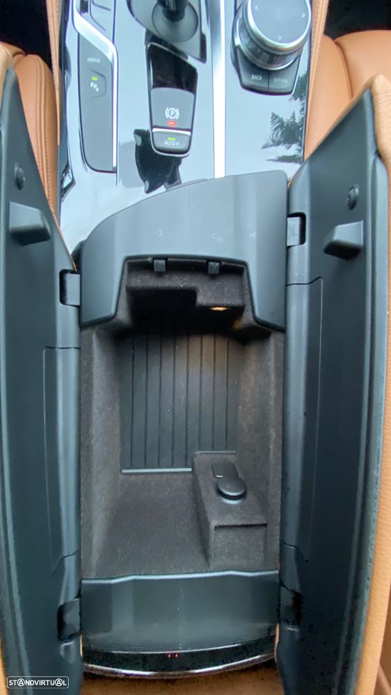 BMW 530 e iPerformance Line Luxury - 56