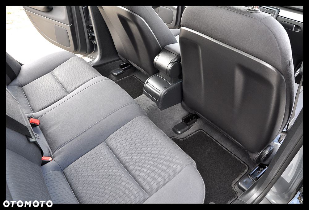 Audi A4 Limousine - 25