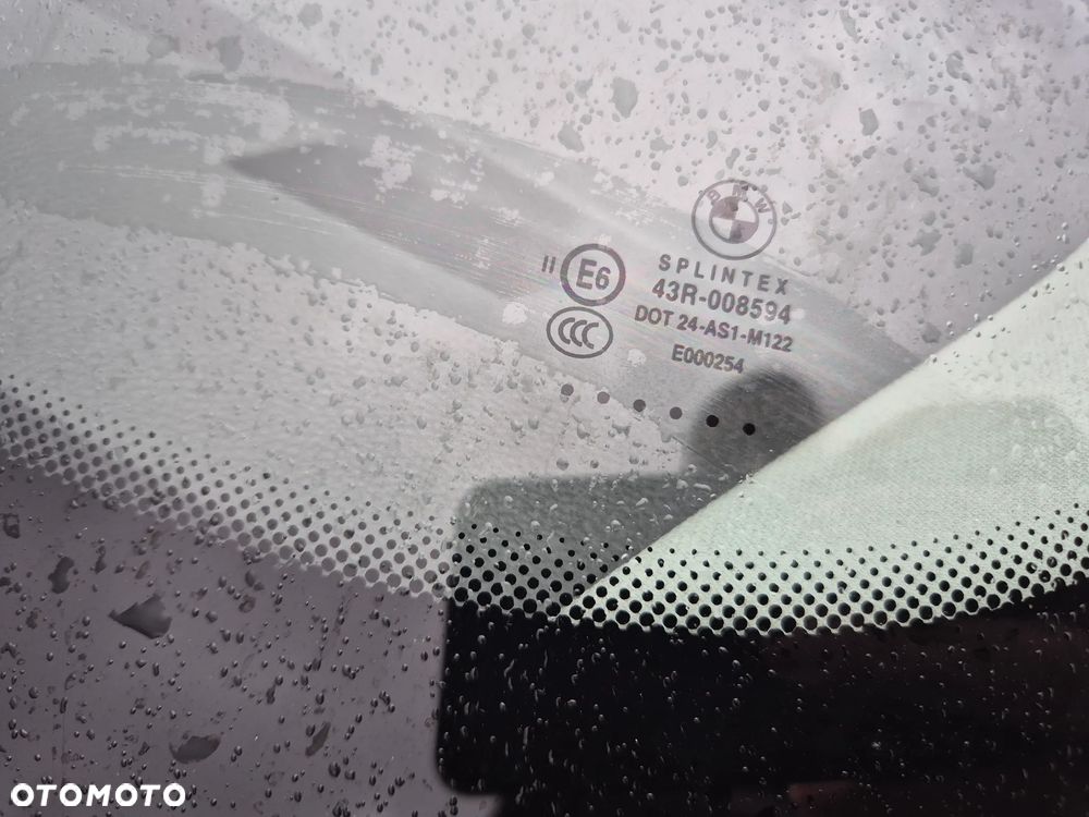 BMW Seria 5 520i - 23