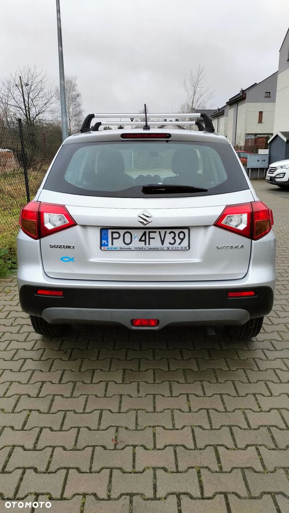 Suzuki Vitara 1.6 Comfort 2WD - 6