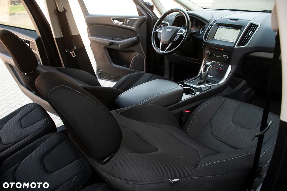 Ford S-Max - 28