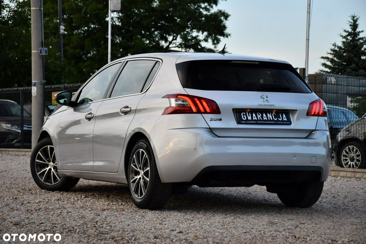 Peugeot 308 - 17
