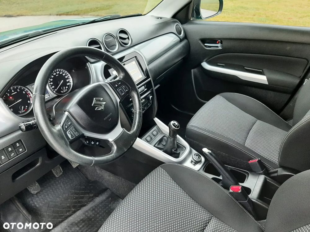 Suzuki Vitara 1.6 (4x4) Allgrip Comfort - 19