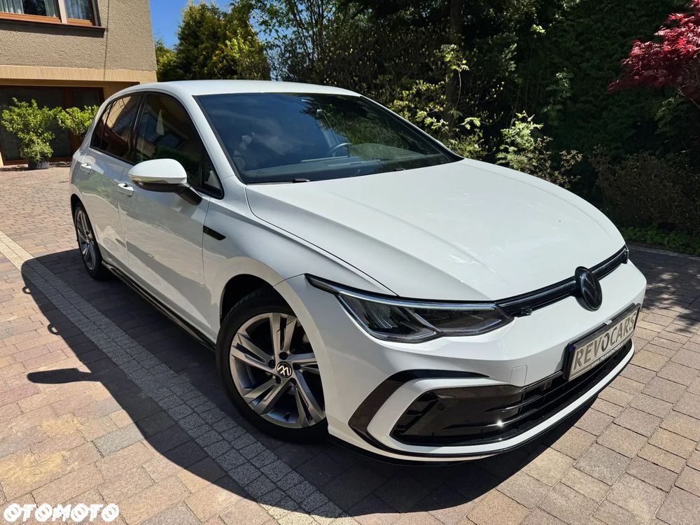 Volkswagen Golf 1.5 eTSI mHEV R-Line Plus DSG