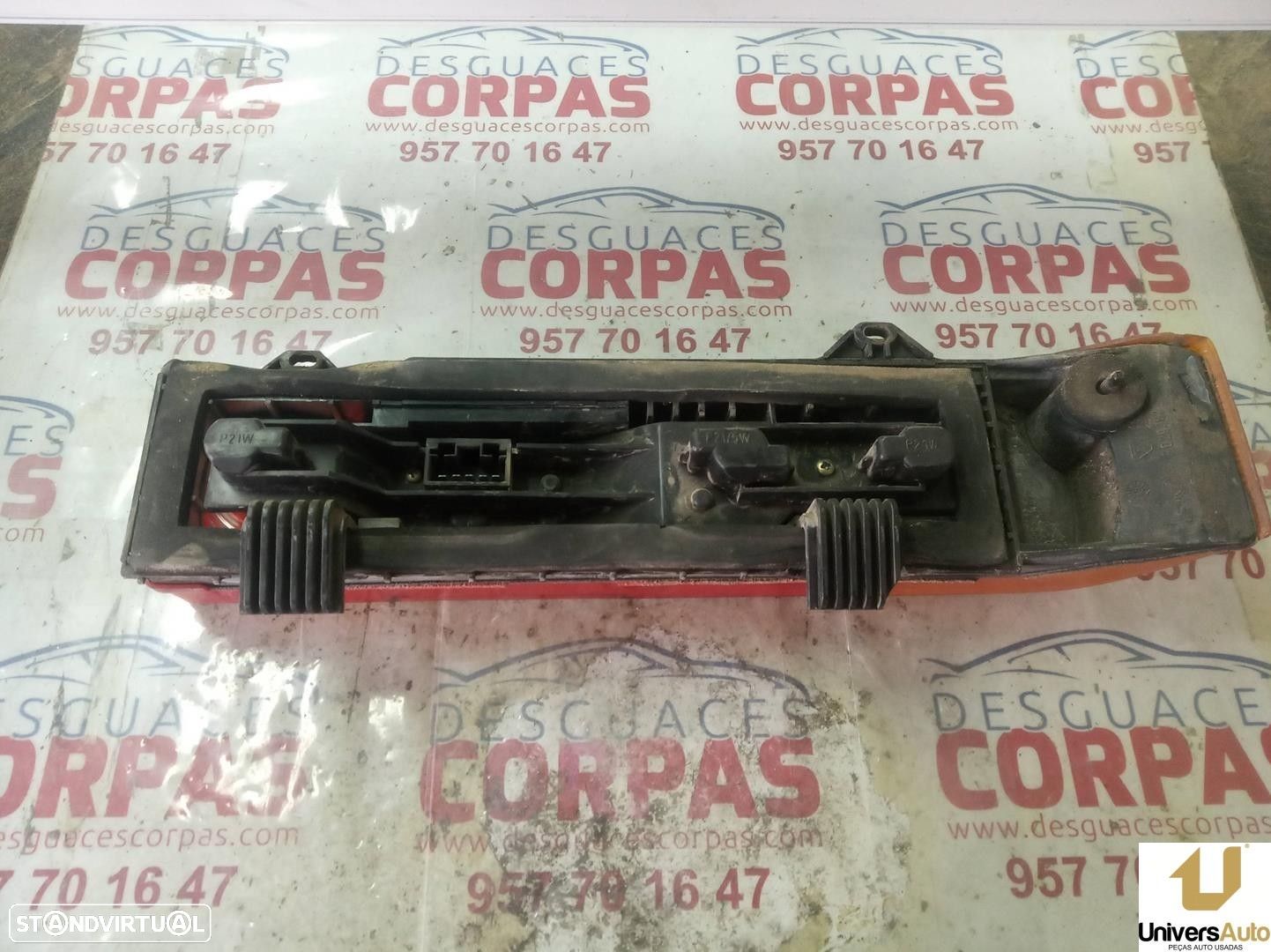 FAROLIM TRASEIRO ESQUERDO FIAT CINQUECENTO 1995 -46667 - 1