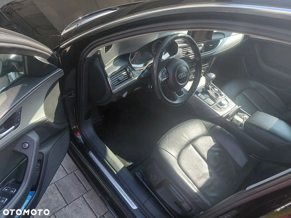 Audi A6 Avant - 16