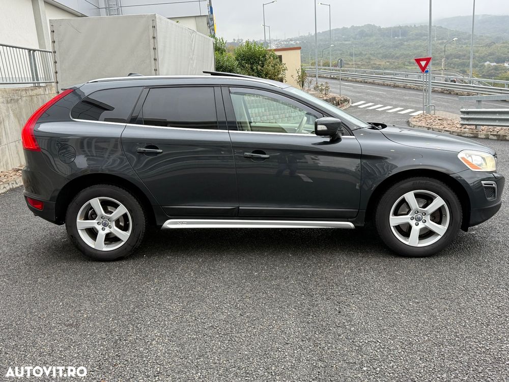 Volvo XC 60 D5 AWD Aut. RDesign - 15