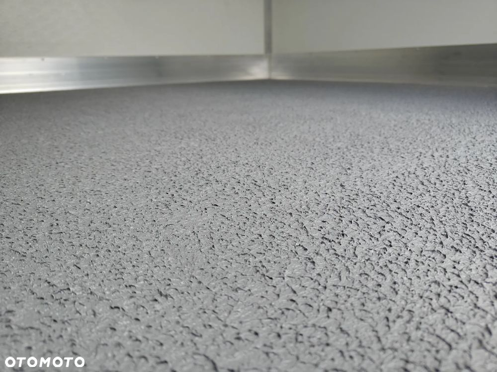 Mercedes-Benz Sprinter - 8