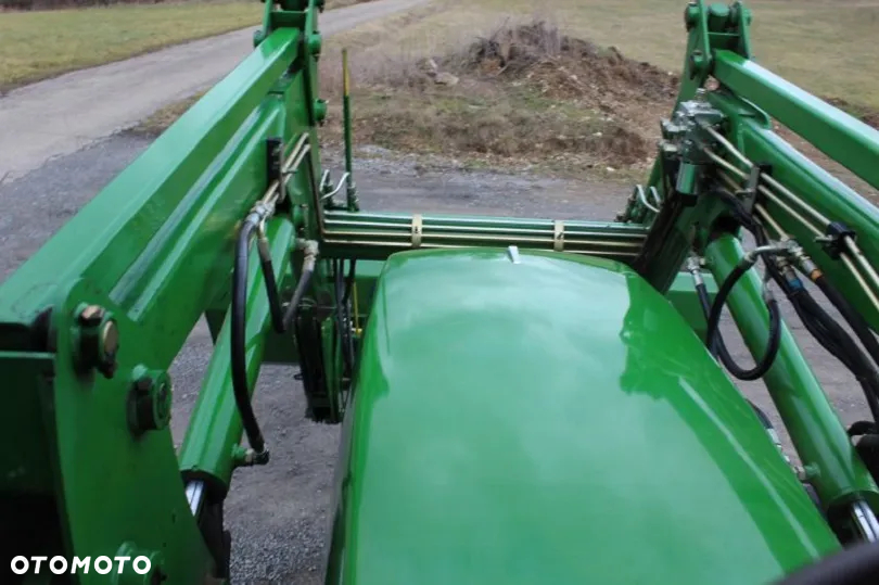 John Deere 6310 + TUR w tym łopata i ładowacz czołow 105 KM - 15