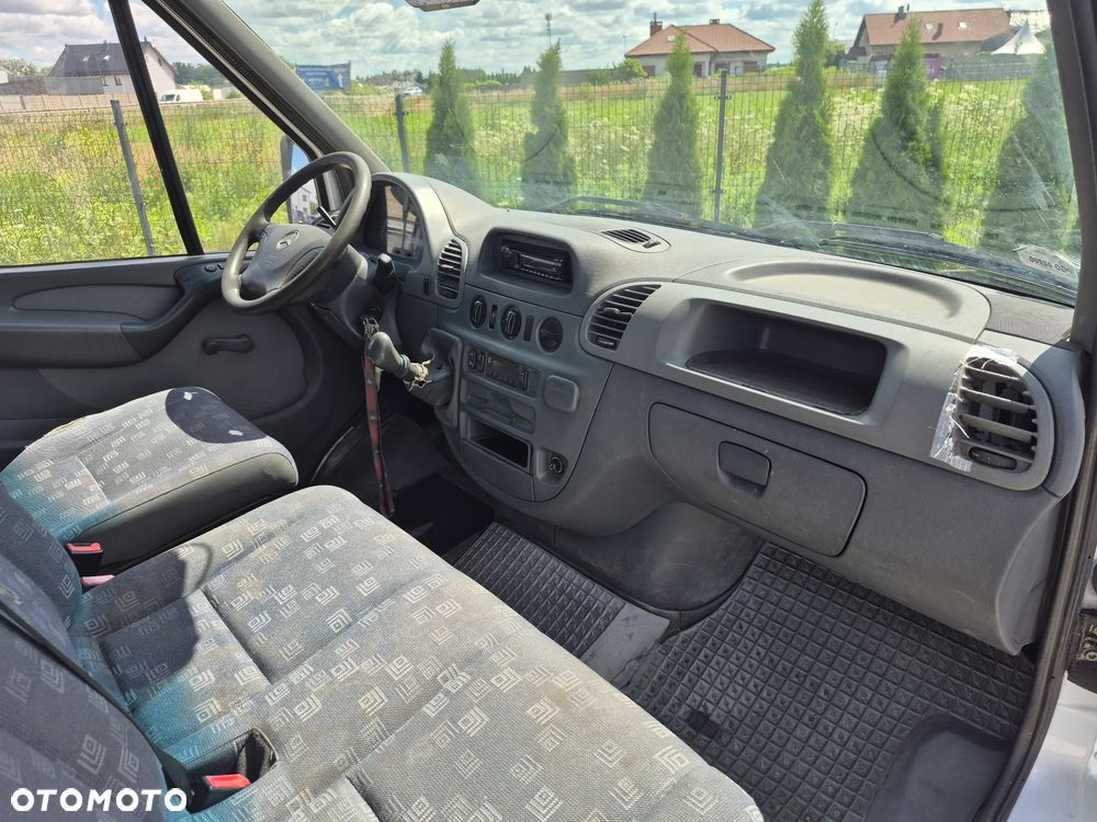Mercedes-Benz Sprinter - 27