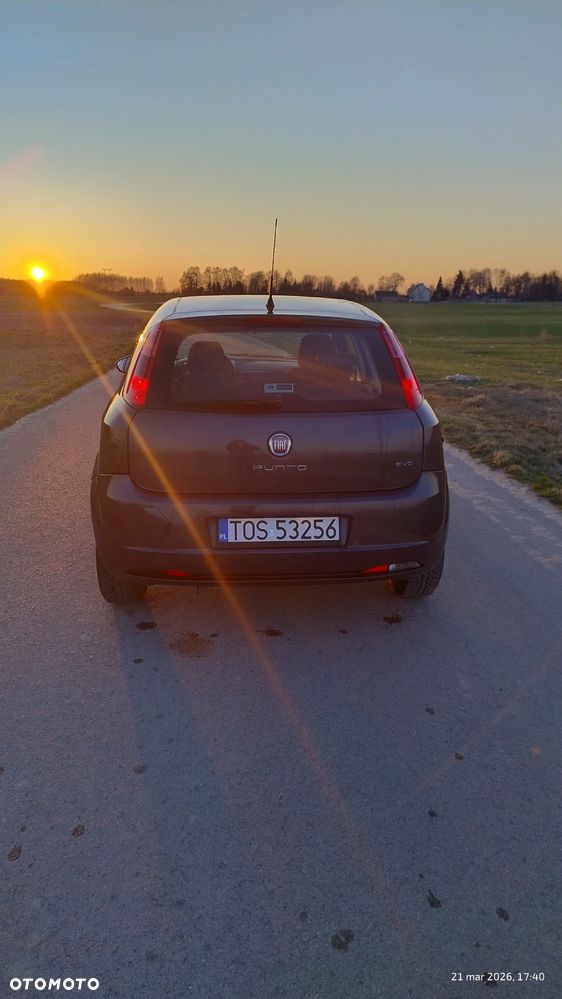 Fiat Grande Punto - 5