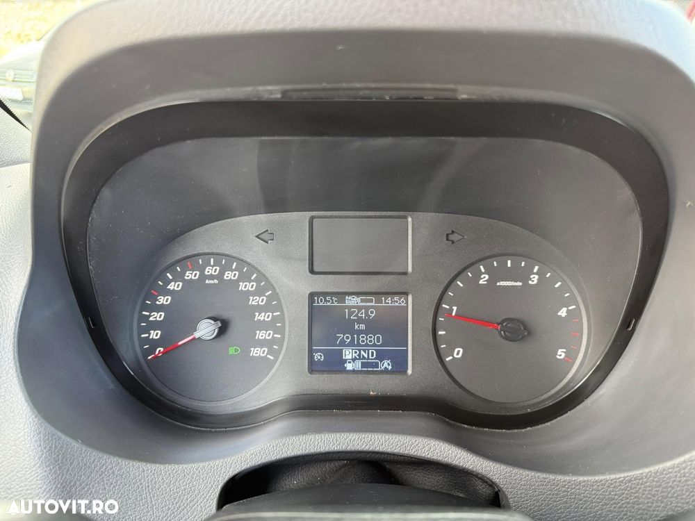 Mercedes-Benz Sprinter - 8