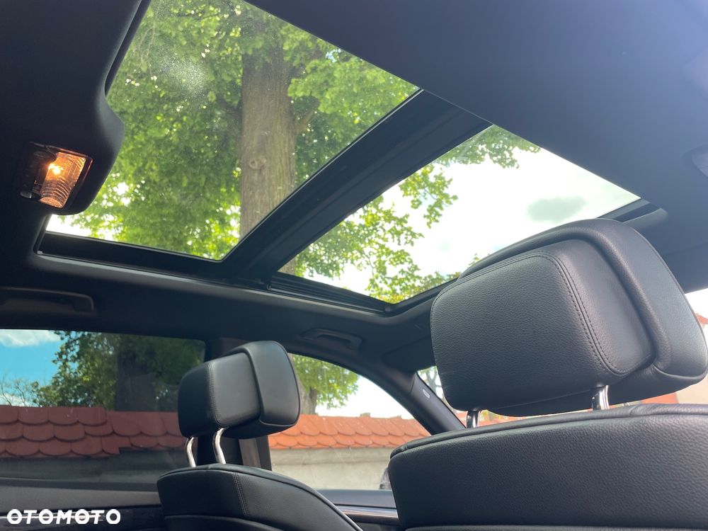BMW 5GT 530d - 9