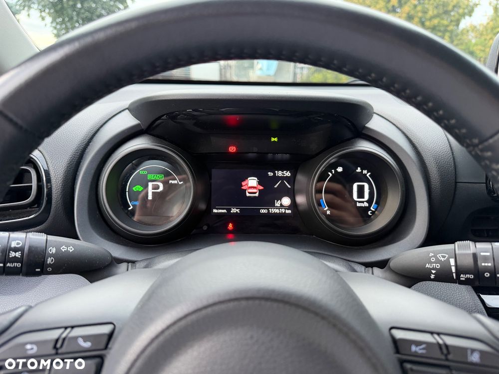 Toyota Yaris Cross - 18
