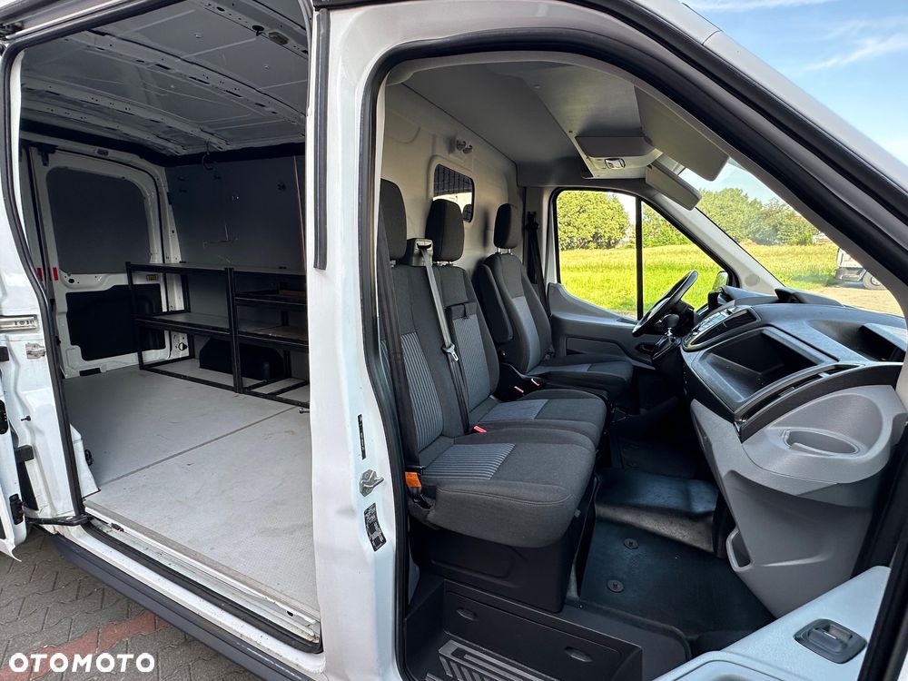 Ford Transit - 9
