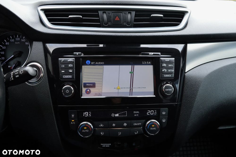 Nissan Qashqai 1.2 DIG-T Tekna EU6 - 14