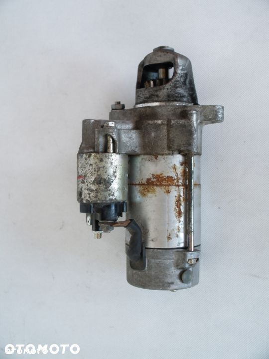 Mitsubishi Outlander rozrusznik 13r 2013 2,2 diesel 4N14 - 2